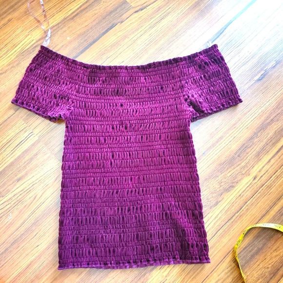 NWOT Almost Famous purple velvet cold shoulder top - Picture 1 of 7